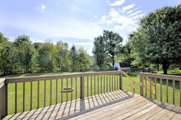 $1,475 | 1746 Crestview Drive, Clarksville, TN 37042