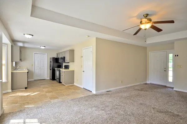 $1,475 | 1746 Crestview Drive, Clarksville, TN 37042