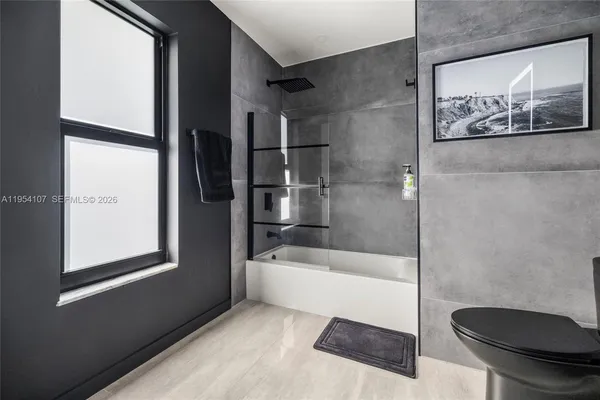 $1,355,000 | 3910 Northeast 27th Terrace, Lighthouse Point, FL 33064