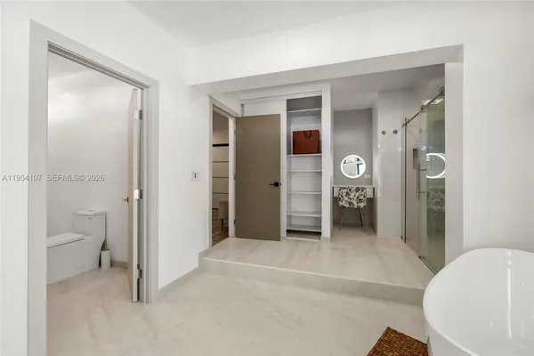 $1,355,000 | 3910 Northeast 27th Terrace, Lighthouse Point, FL 33064