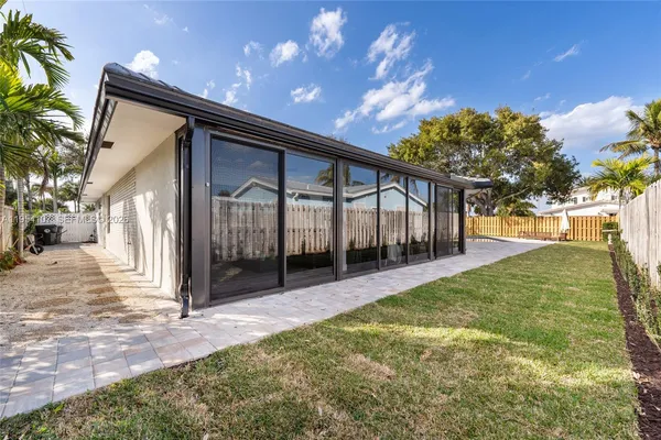 $1,355,000 | 3910 Northeast 27th Terrace, Lighthouse Point, FL 33064