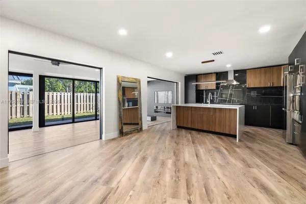 $1,355,000 | 3910 Northeast 27th Terrace, Lighthouse Point, FL 33064