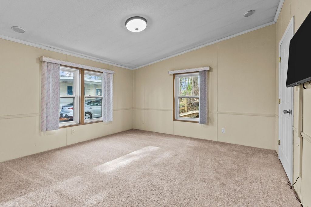 29 Milton Lane Coventry, RI 02816 - Photo 20 of 36