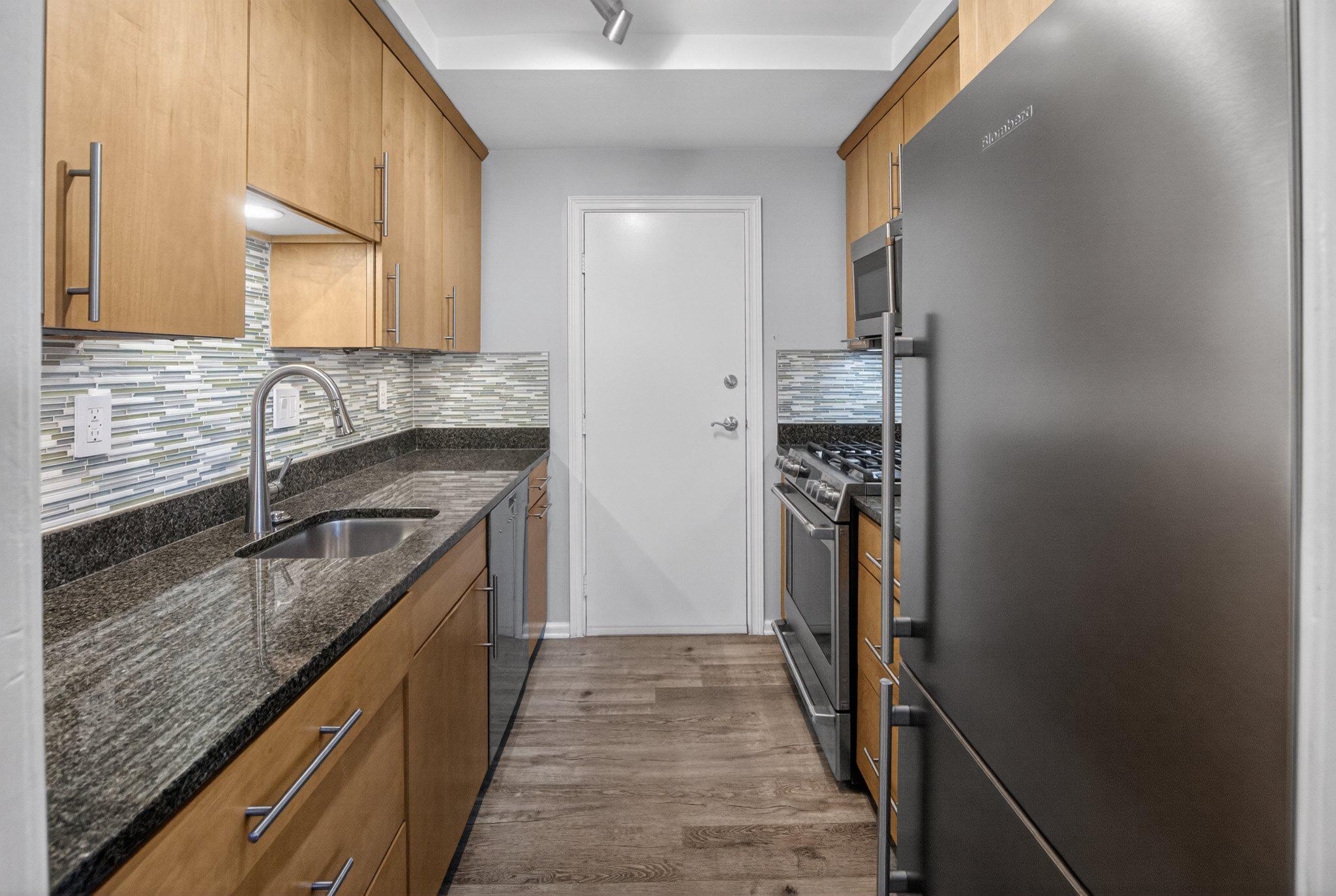 3900 Tunlaw Road Northwest, Unit 304 Washington, DC 20007 - Photo 9 of 28 Gallery Image 9