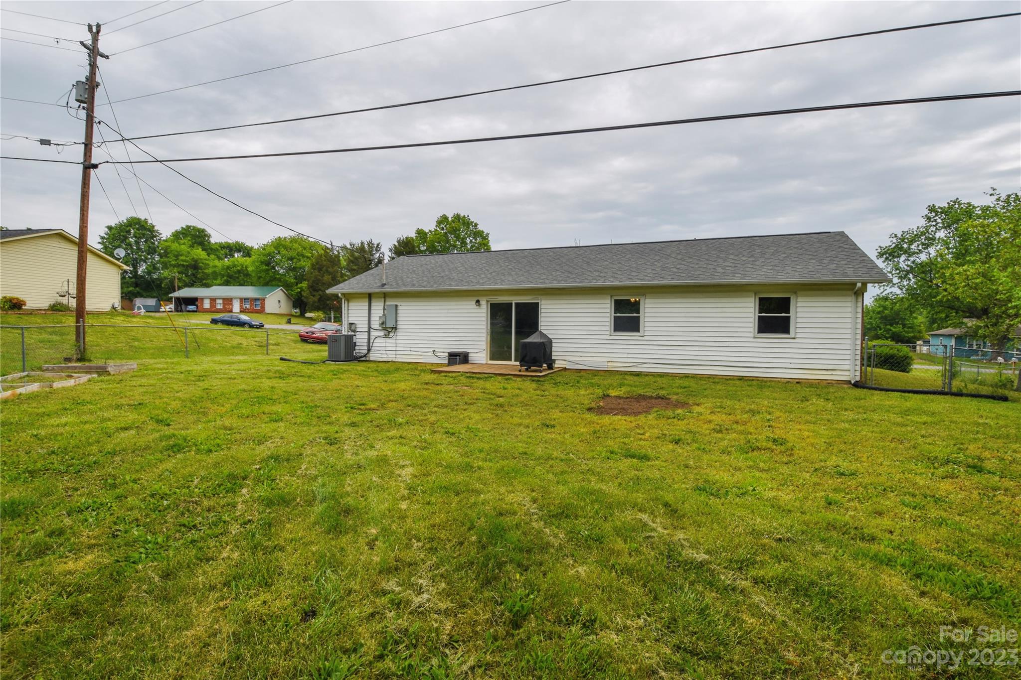 204 Springhill Lane Maiden, NC 28650 - Photo 20 of 20 a front view of house with yard