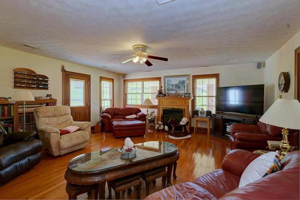 2148 Beech Fork Road Lavalette, WV 25535 - Photo 19 of 32 Gallery Image 19