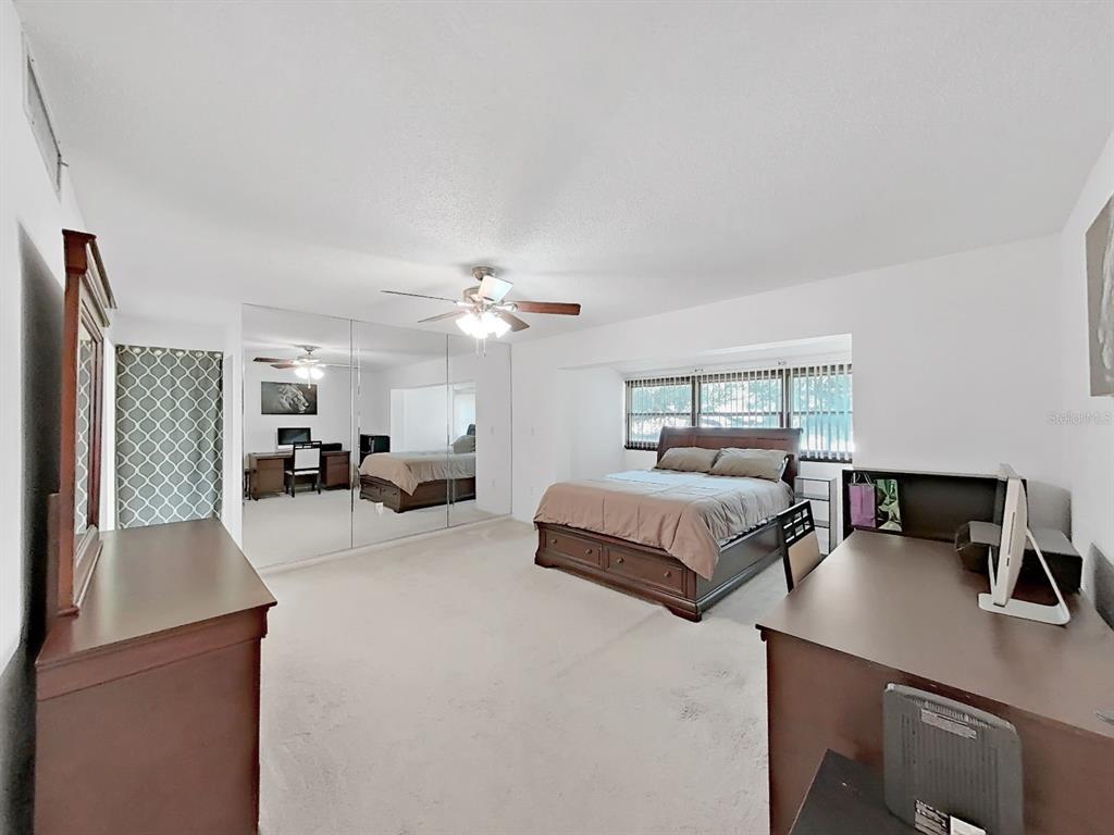 700 Starkey Road, Unit 824 Largo, FL 33771 - Photo 14 of 24 Gallery Image 14