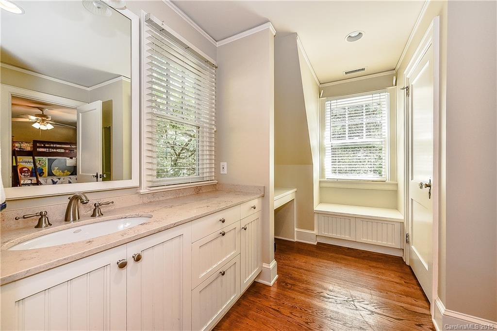2225 Malvern Road Charlotte, NC 28207 - Photo 18 of 23 Gallery Image 18