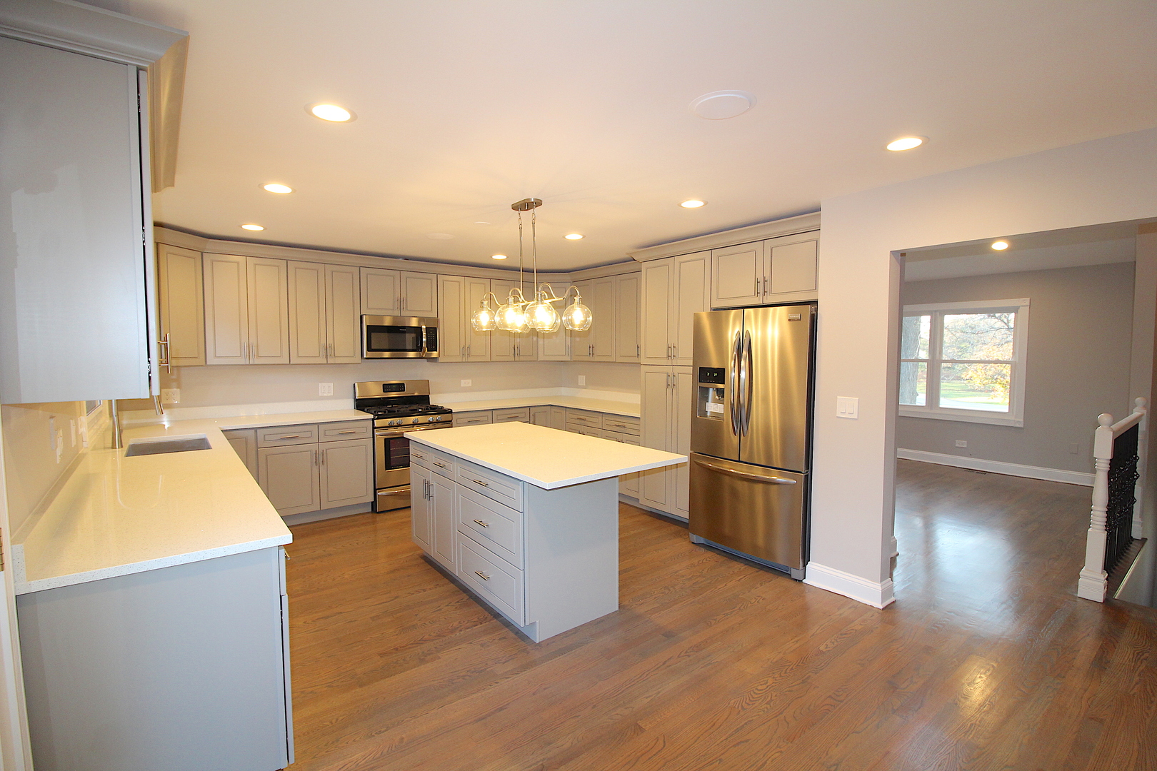 2912 South Red Barn Road Crystal Lake, IL 60012 - Photo 7 of 38