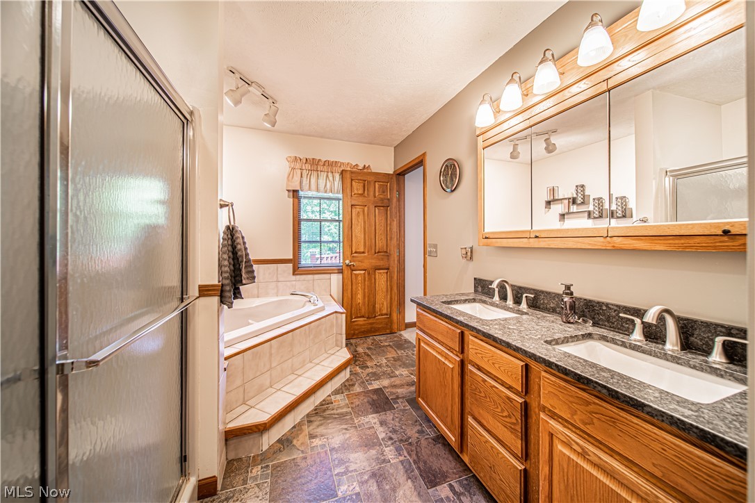 4113 River Road Perry, OH 44081 - Photo 13 of 35