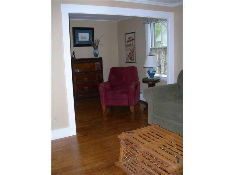 11 Langsford Road Kennebunkport, ME 04046 - Photo 11 of 18 Living Room.