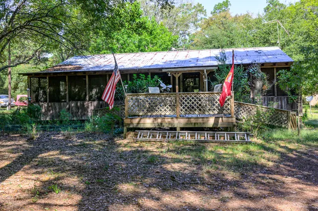 $440,000 | 382 Sawmill Drive, Lovelady, TX 75851