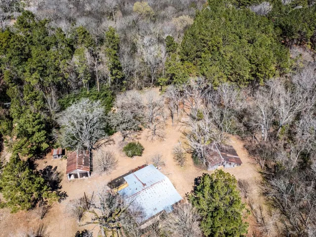 $440,000 | 382 Sawmill Drive, Lovelady, TX 75851