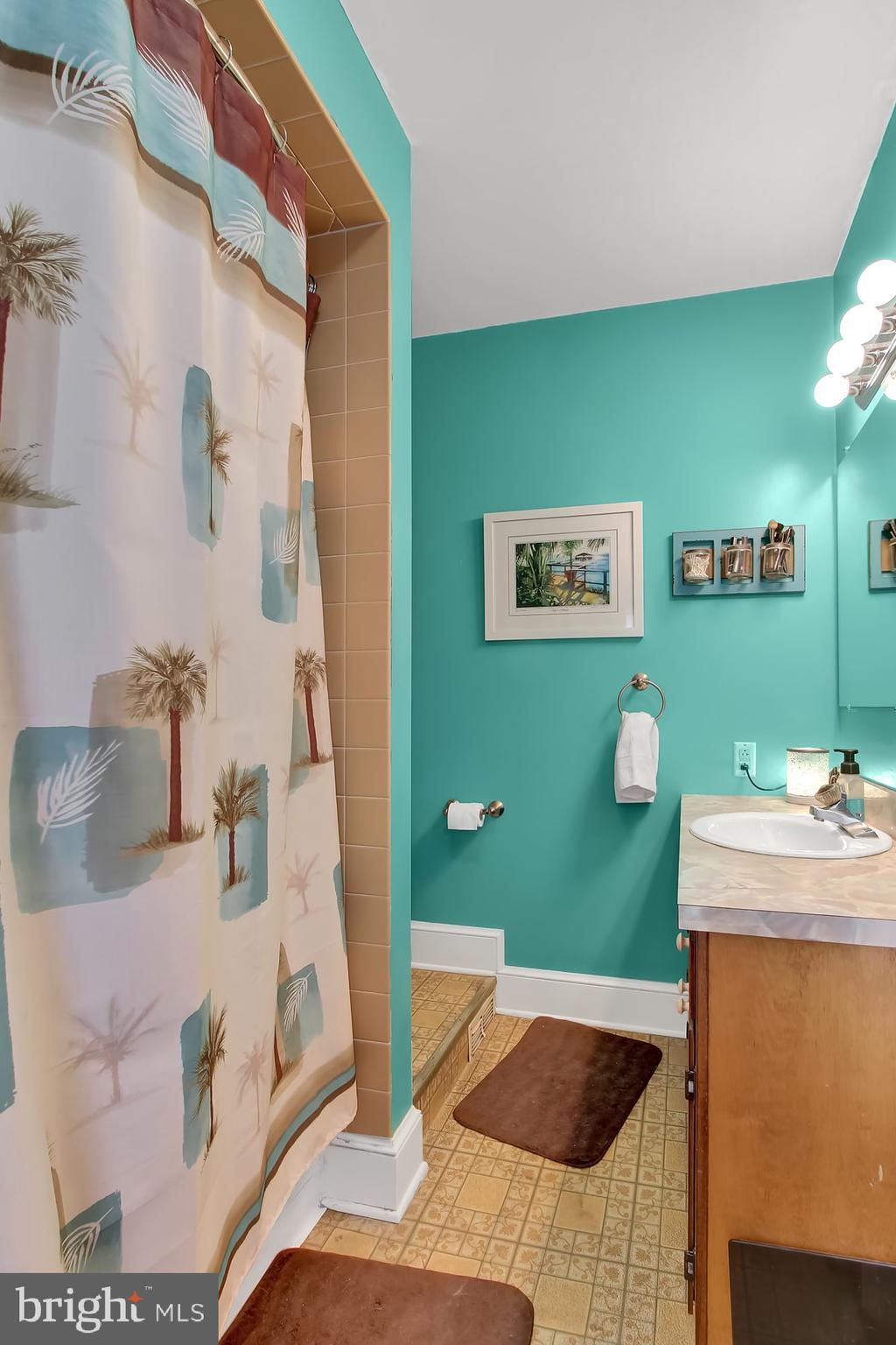 305 Fulton Street Hanover, PA 17331 - Photo 24 of 28 Gallery Image 24
