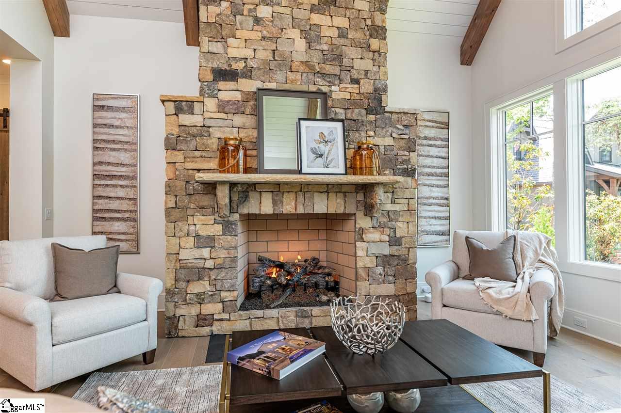 415 Peninsula Ridge Sunset, SC 29685 - Photo 5 of 36 Gallery Image 5
