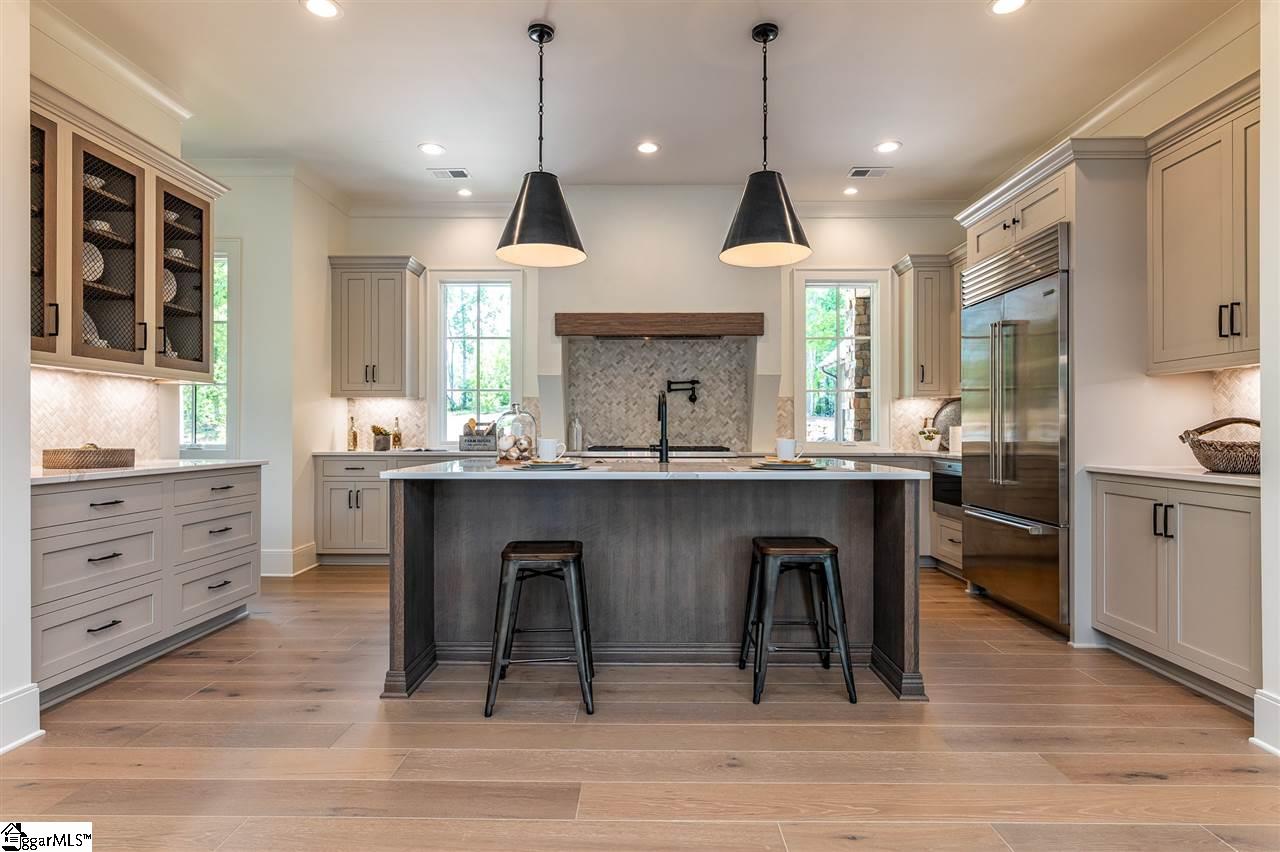 415 Peninsula Ridge Sunset, SC 29685 - Photo 9 of 36 Gallery Image 9