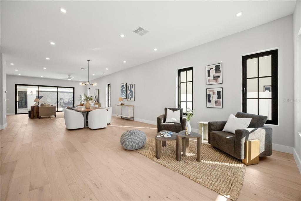 803 Yates Street Orlando, FL 32804 - Photo 4 of 45