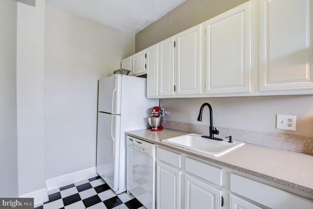 $387,600 | 644 Massachusetts Avenue Northeast, Unit 407, Washington, DC 20002