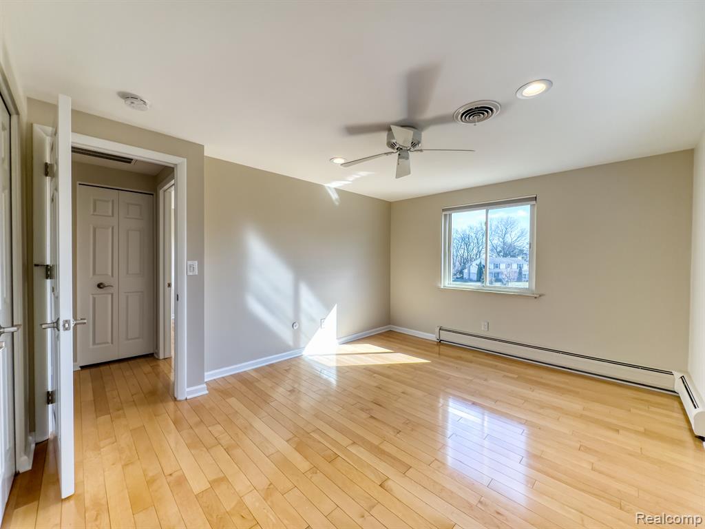 723 Foxhall Road Bloomfield Hills, MI 48304 - Photo 24 of 37