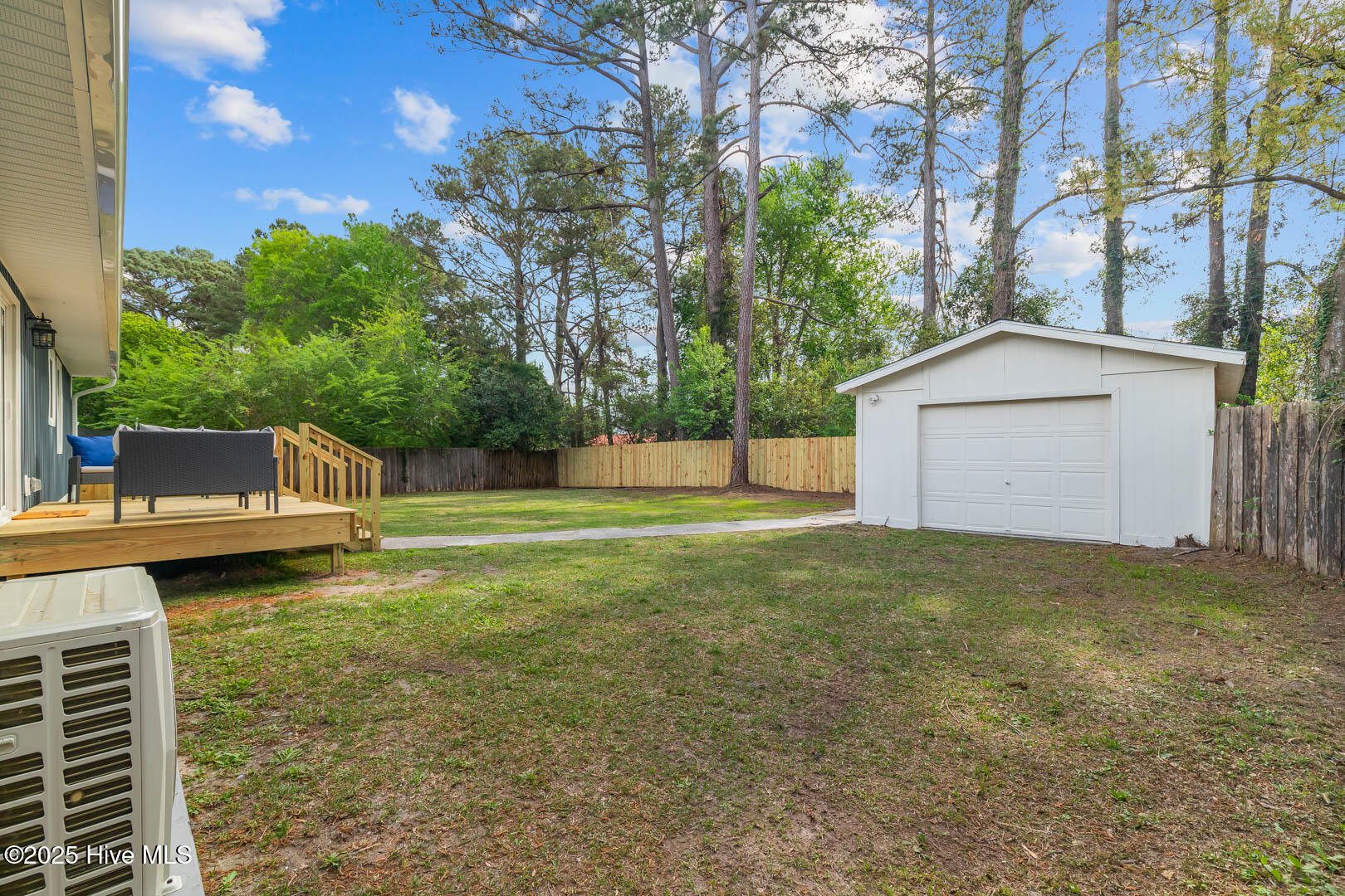 2516 Country Club Road Jacksonville, NC 28546 - Photo 15 of 17 43