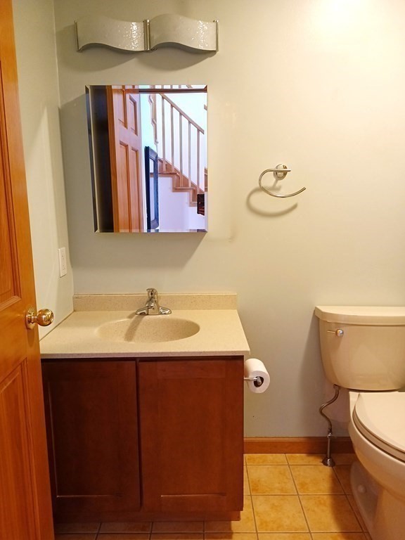 59 Peacedale Road Needham, MA 02492 - Photo 15 of 42 Gallery Image 15
