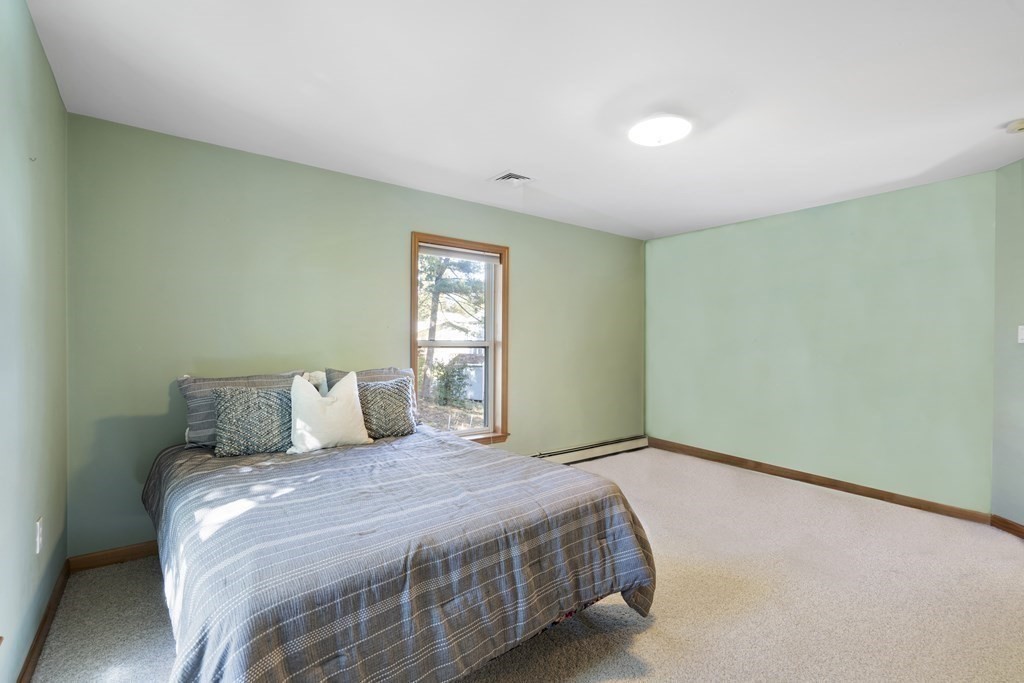 59 Peacedale Road Needham, MA 02492 - Photo 22 of 42 Gallery Image 22