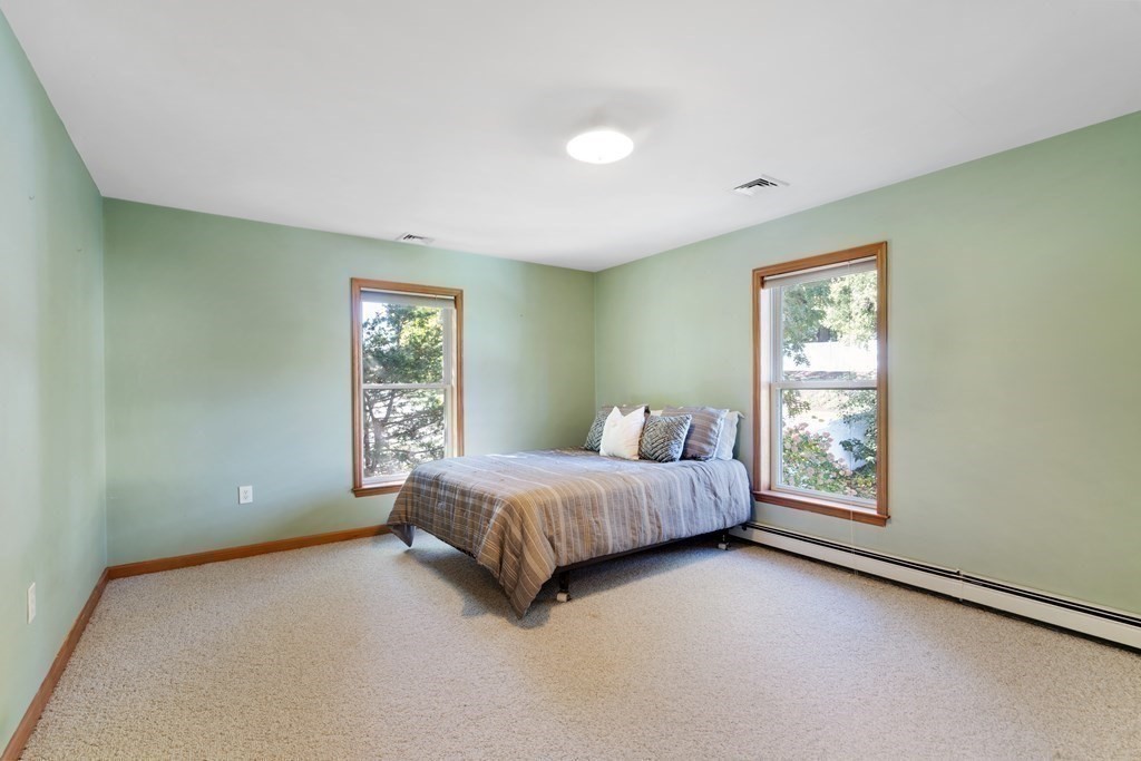 59 Peacedale Road Needham, MA 02492 - Photo 23 of 42 Gallery Image 23