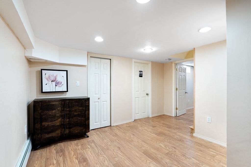 59 Peacedale Road Needham, MA 02492 - Photo 26 of 42 Gallery Image 26