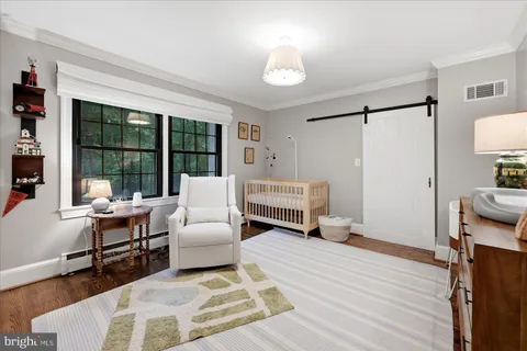 $2,100,000 | 710 Live Oak Drive, McLean, VA 22101