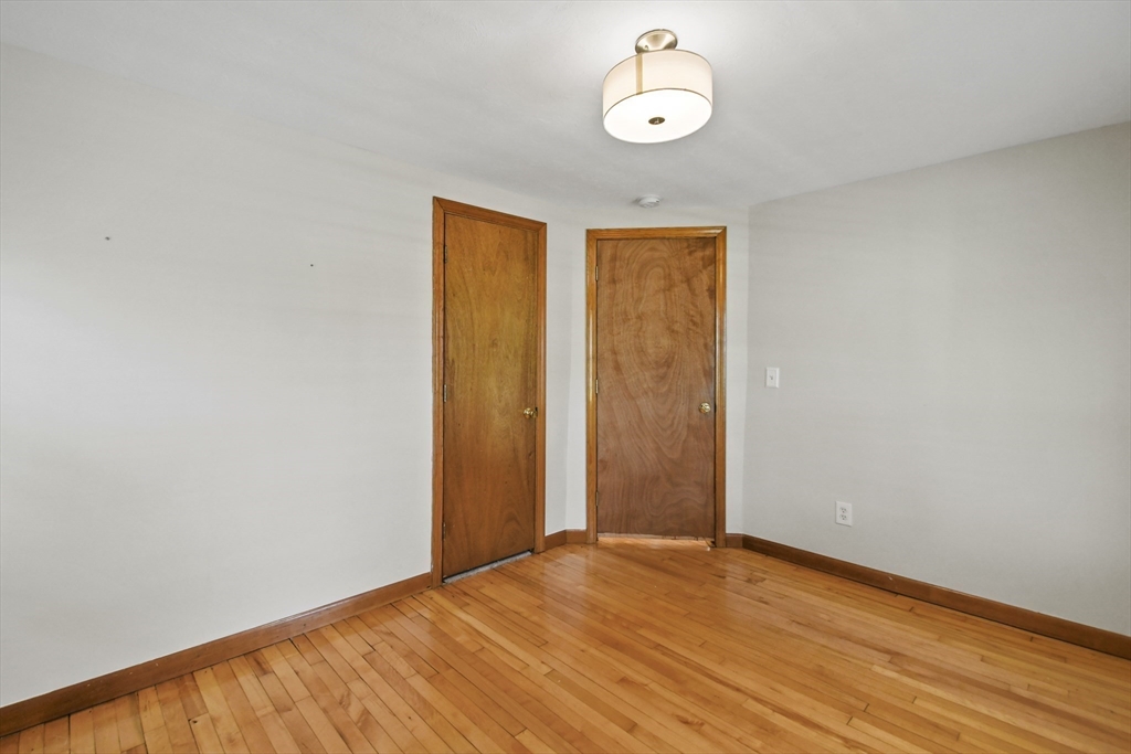 23 Rockland Road Auburn, MA 01501 - Photo 18 of 30 Gallery Image 18