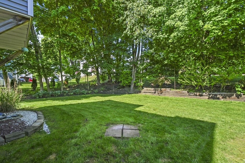 23 Rockland Road Auburn, MA 01501 - Photo 30 of 30 Gallery Image 30