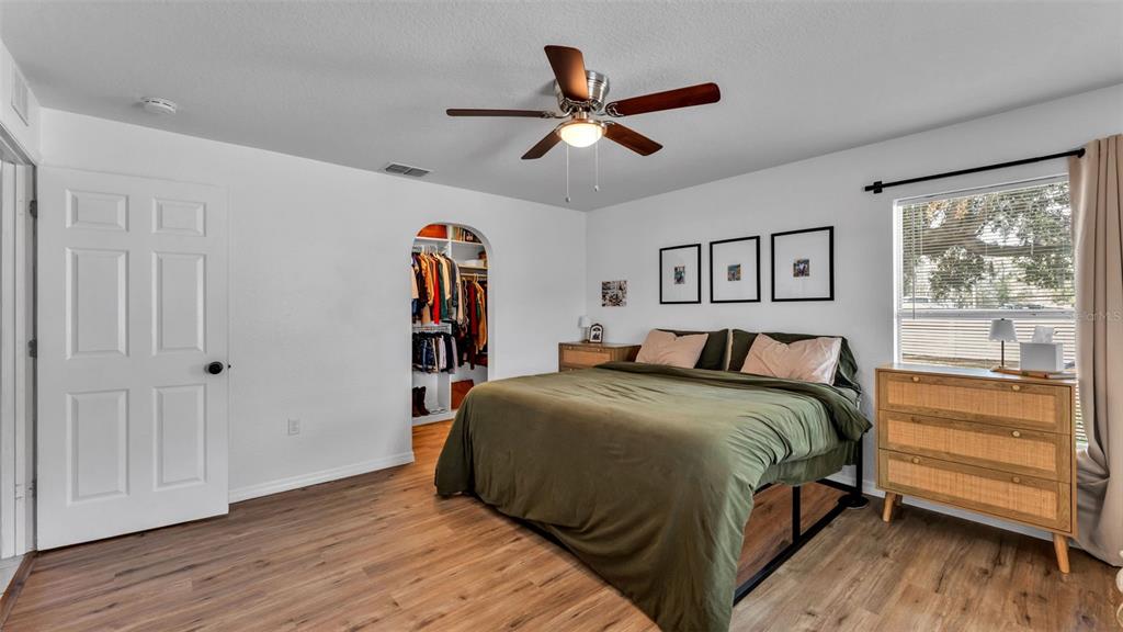 702 Lemon Street Dundee, FL 33838 - Photo 8 of 29