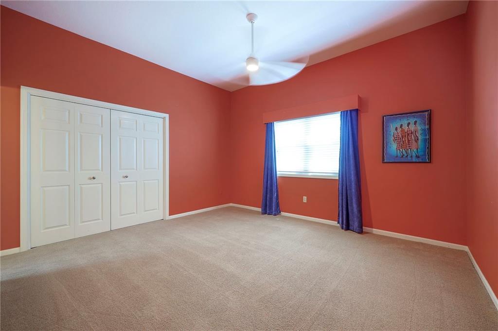 12436 Long Street Overland Park, KS 66213 - Photo 29 of 43