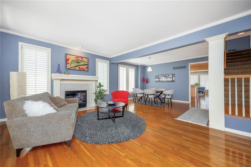 12436 Long Street Overland Park, KS 66213 - Photo 6 of 43