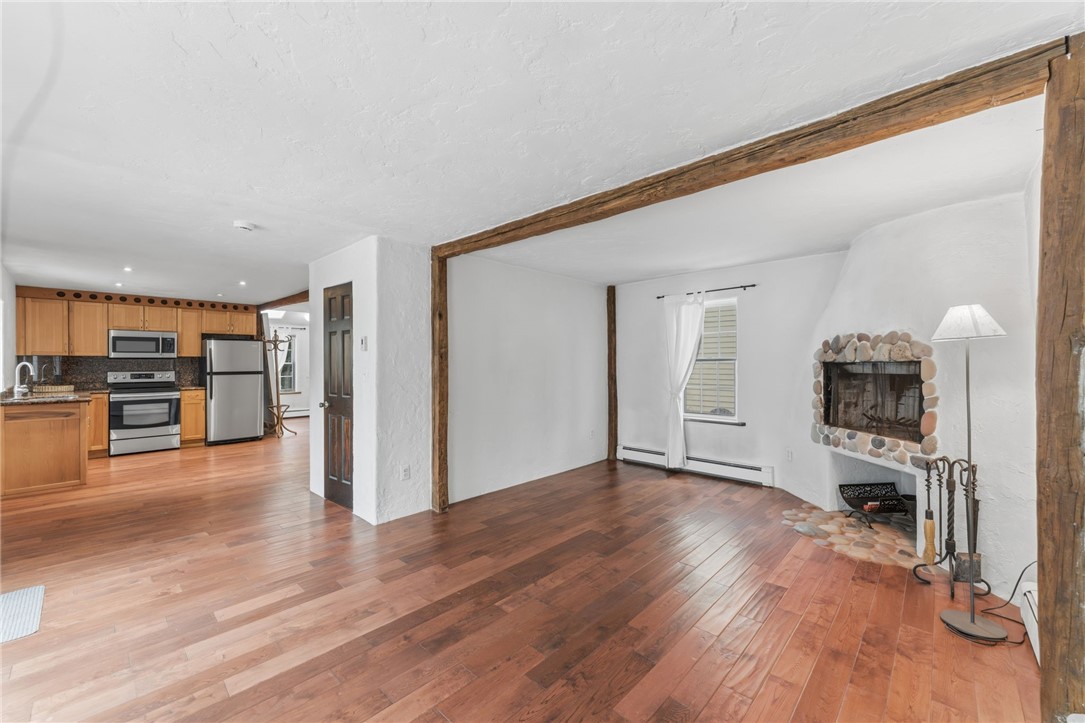 5 Bowser Court Newport, RI 02840 - Photo 16 of 38