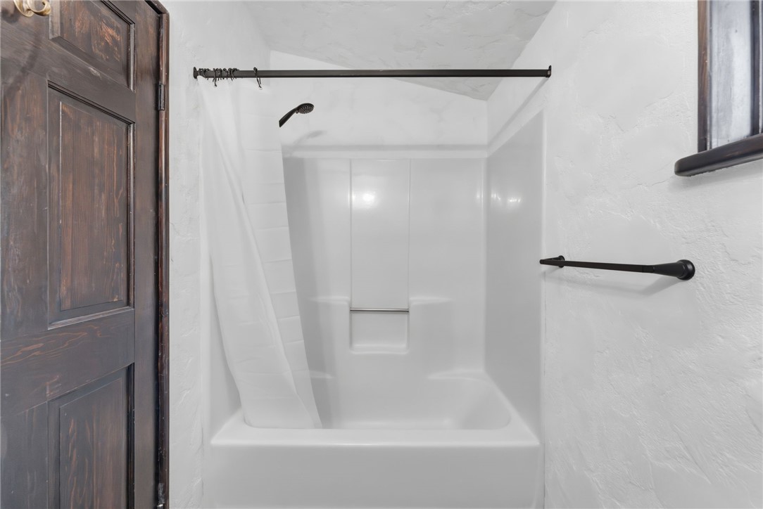 5 Bowser Court Newport, RI 02840 - Photo 31 of 38