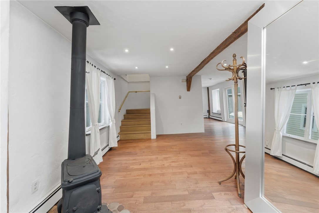 5 Bowser Court Newport, RI 02840 - Photo 5 of 38