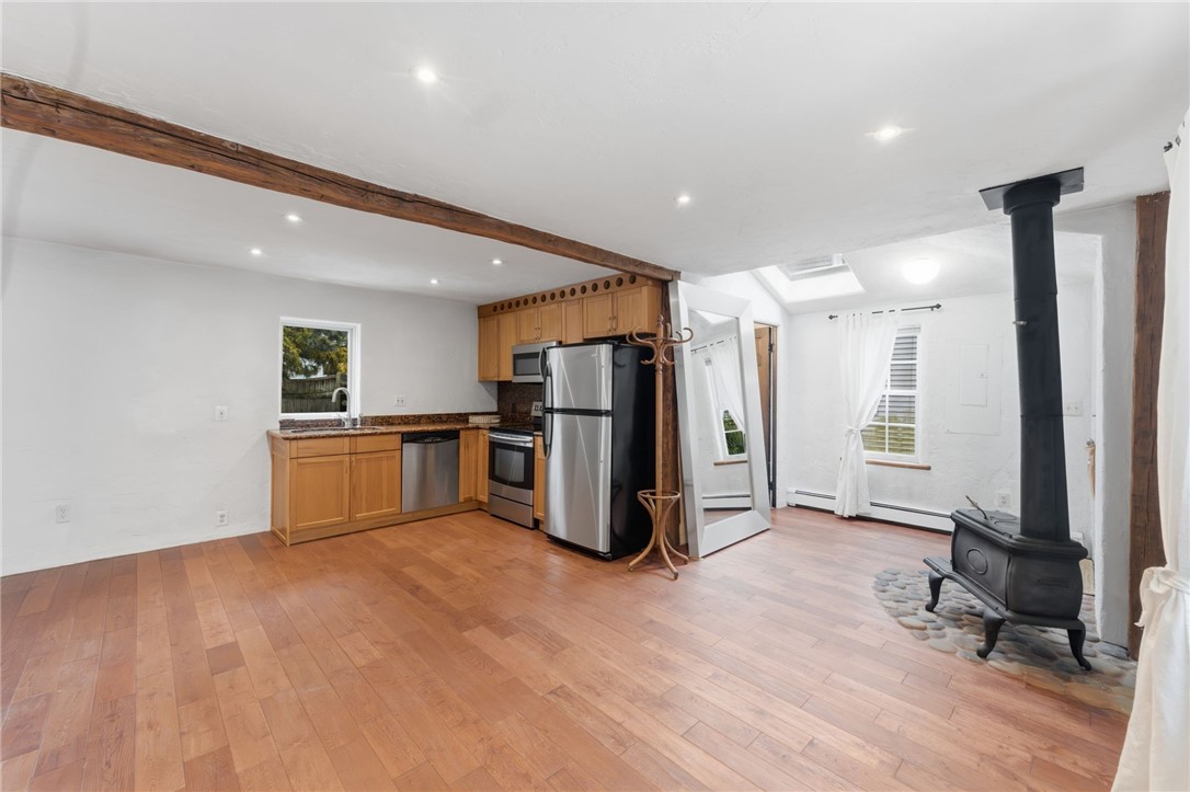 5 Bowser Court Newport, RI 02840 - Photo 6 of 38