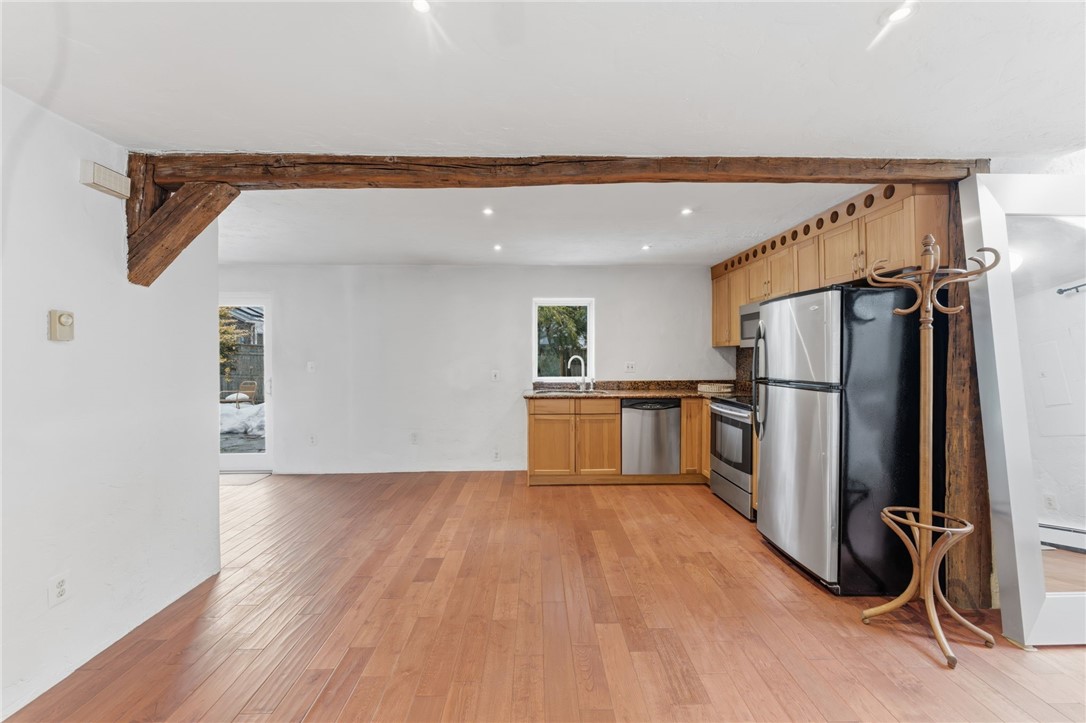 5 Bowser Court Newport, RI 02840 - Photo 7 of 38