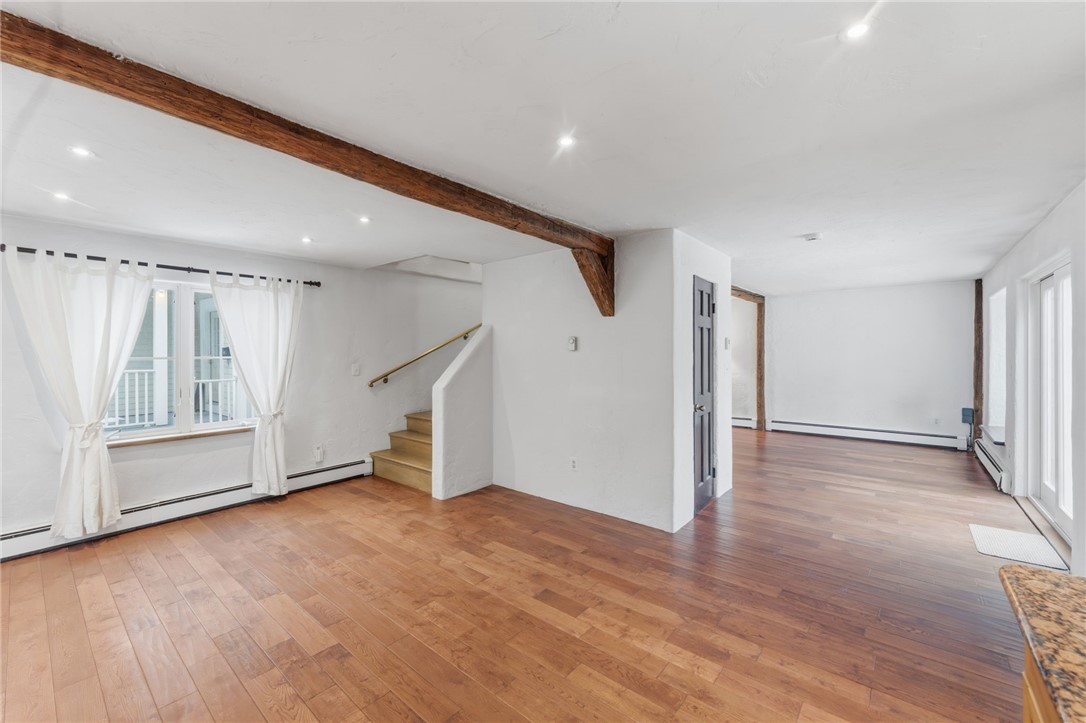 5 Bowser Court Newport, RI 02840 - Photo 10 of 38