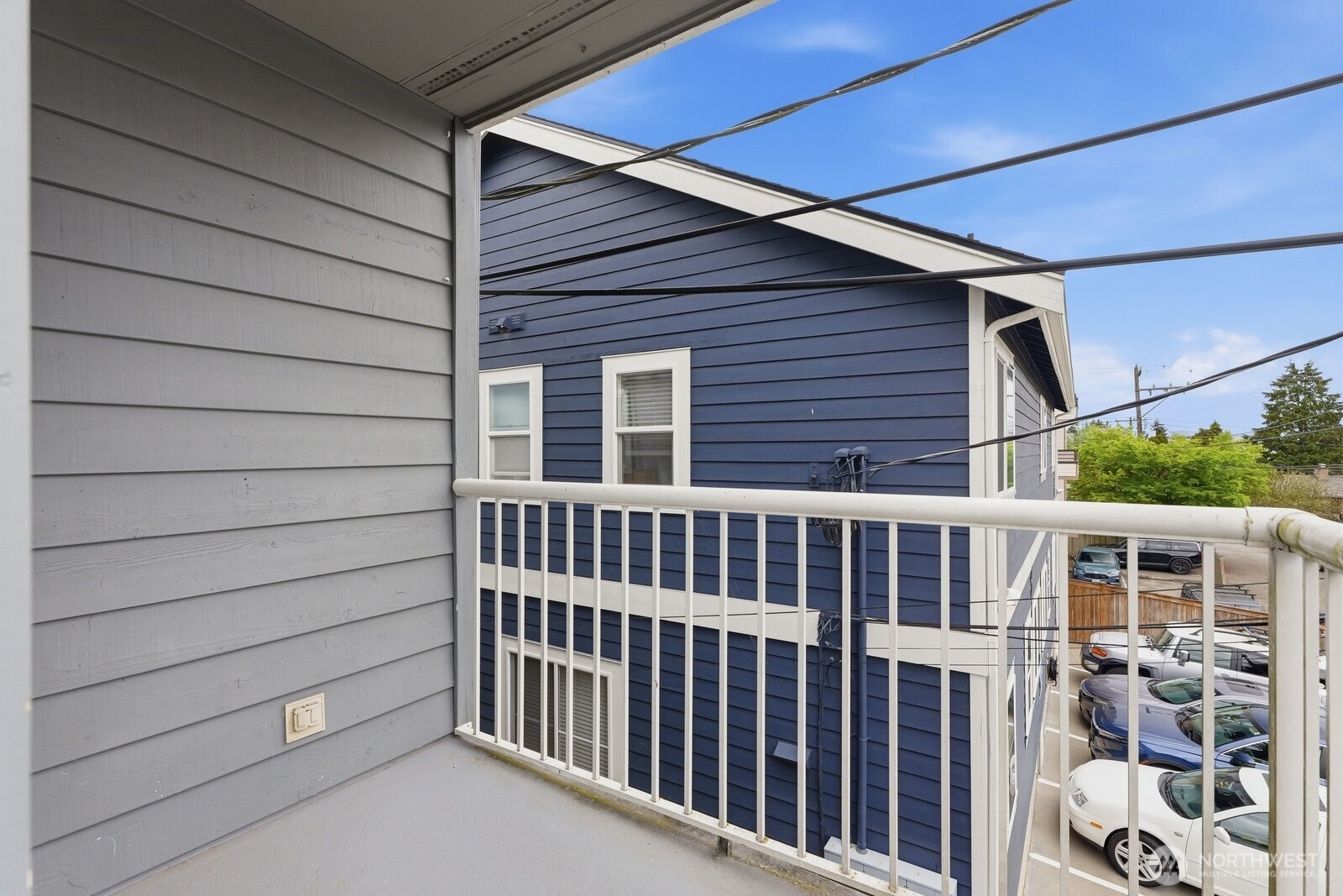 2116 California Avenue Southwest, Unit 201 Seattle, WA 98116 - Photo 28 of 33