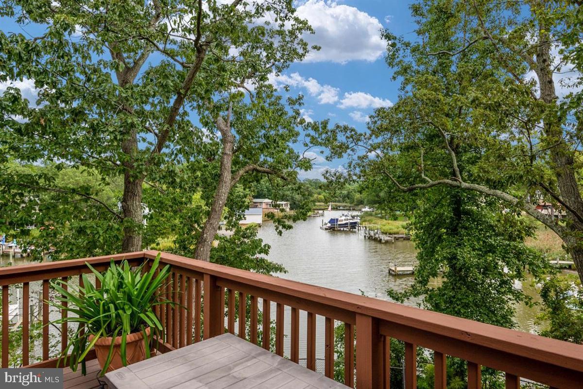 505 Overhill Drive Edgewater, MD 21037 - Photo 32 of 42