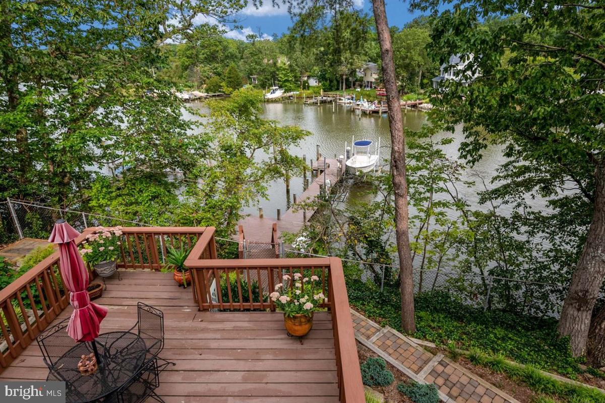 505 Overhill Drive Edgewater, MD 21037 - Photo 33 of 42