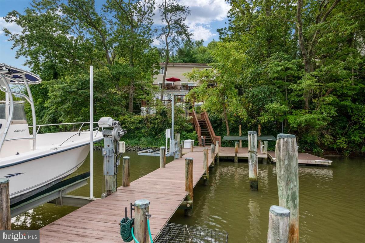 505 Overhill Drive Edgewater, MD 21037 - Photo 39 of 42