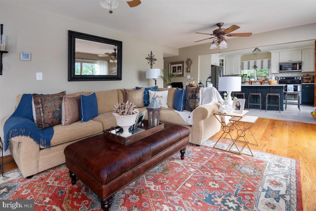 505 Overhill Drive Edgewater, MD 21037 - Photo 7 of 42