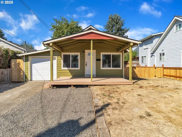 $420,000 | 801 Northeast 13th Street, McMinnville, OR 97128