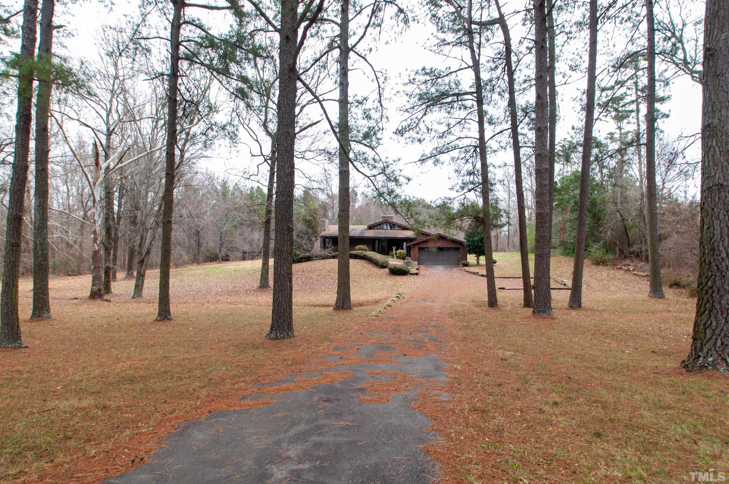 610 Flemingtown Road Henderson, NC 27537 - Photo 2 of 14 a view of park