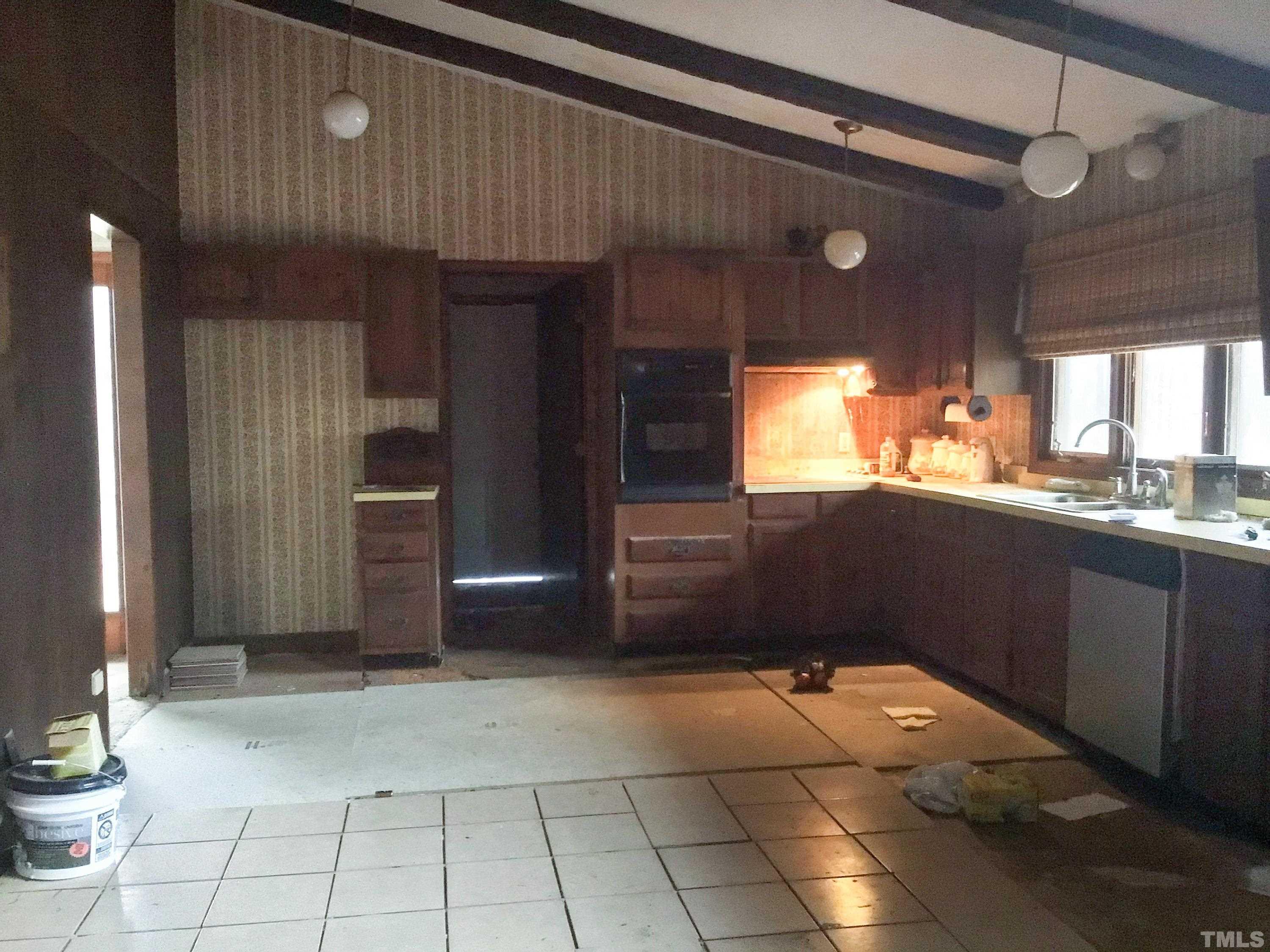 610 Flemingtown Road Henderson, NC 27537 - Photo 9 of 14