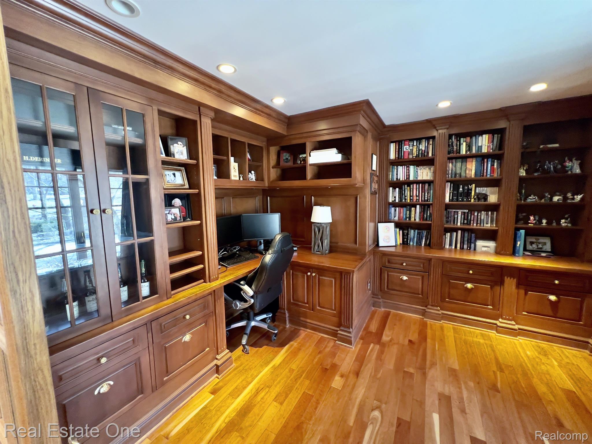 1660 North Livernois Road Rochester, MI 48306 - Photo 17 of 66 Gallery Image 17