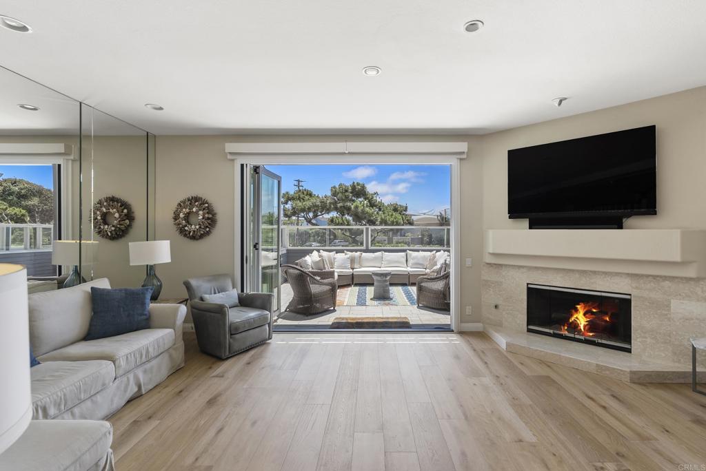 2921 Sandy Pointe, Unit 3 Del Mar, CA 92014 - Photo 12 of 16